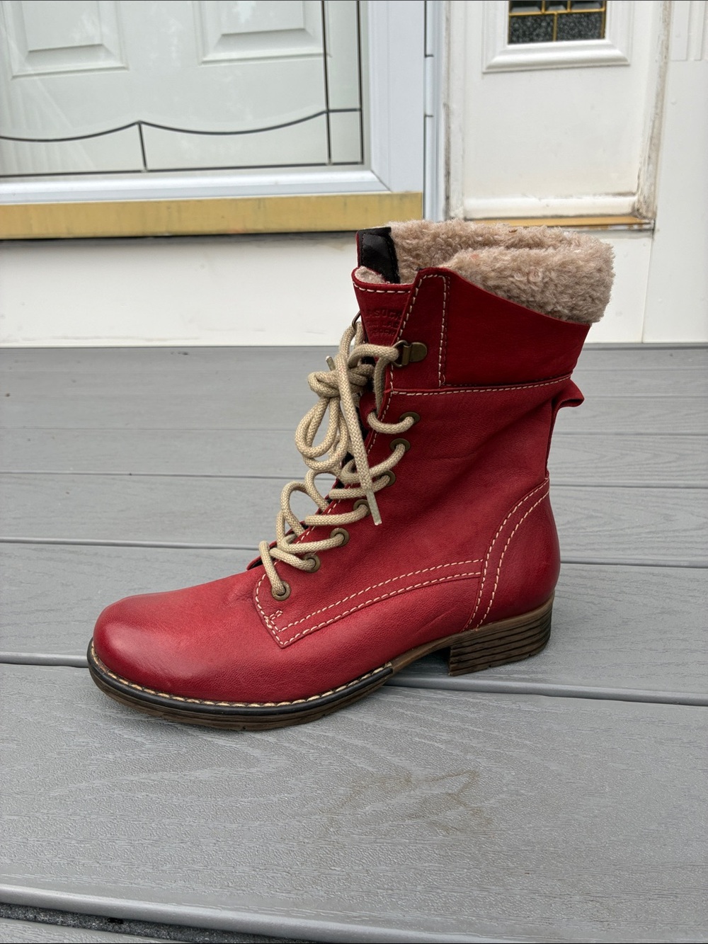 Lasocki Lace-Up Shearling Style Lining Combat Ankle Boots Red Size 7